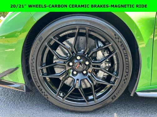 Roswell Green Metallic 2026 Chevrolet Corvette Z06