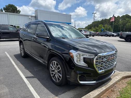 2023 GMC Terrain Denali