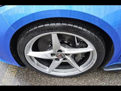 2025 Chevrolet Corvette E-Ray RWD Coupe 3LZ