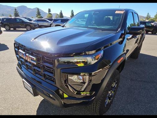 2024 GMC Canyon Elevation