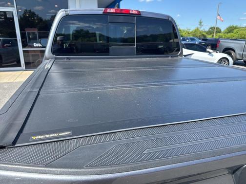 Gun Metallic 2023 Nissan Frontier SV
