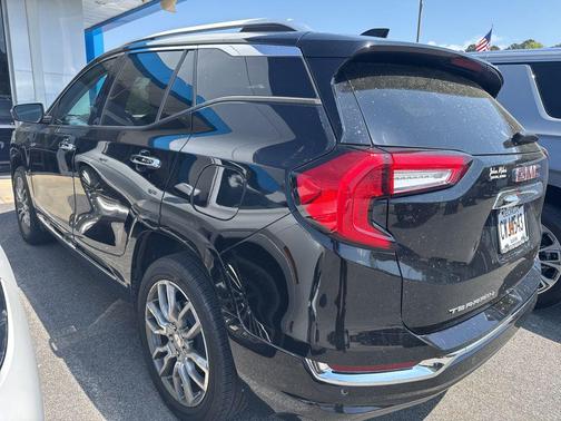 2024 GMC Terrain Denali