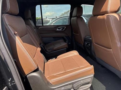 2021 Chevrolet Suburban 2WD High Country