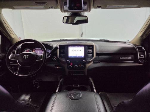 2022 RAM 2500 Laramie Crew Cab 4x4 6'4' Box