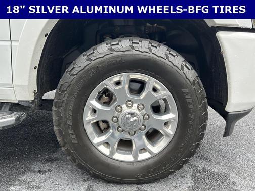 2022 RAM 2500 Laramie Crew Cab 4x4 6'4' Box