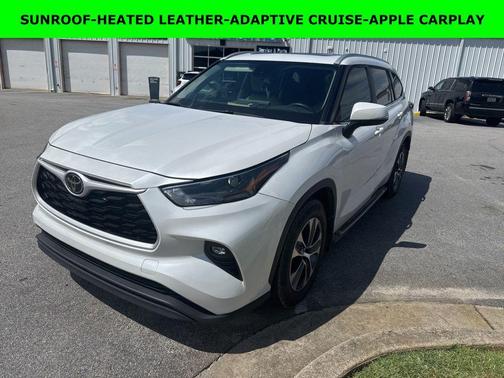 Wind Chill Pearl 2024 Toyota Highlander XLE