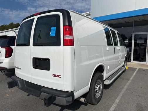 2024 GMC Savana 2500 Work Van