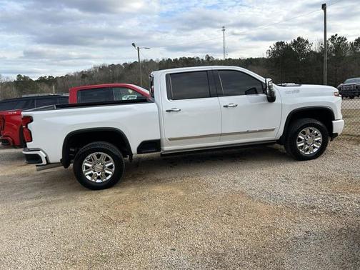 2024 Chevrolet Silverado 2500 High Country