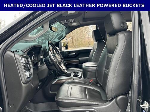 2023 GMC Sierra 2500 Denali