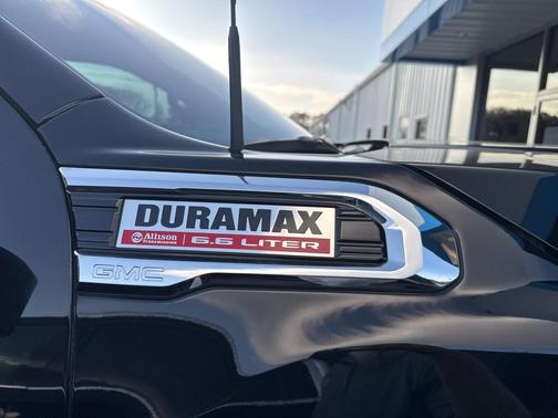 2023 GMC Sierra 2500 Denali