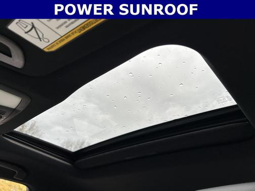 2017 INFINITI QX70 Base