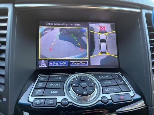 2017 INFINITI QX70 Base