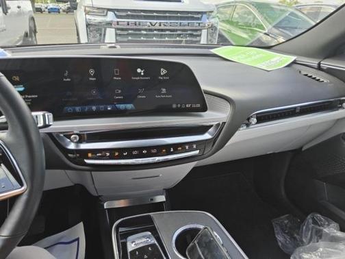 2024 Cadillac LYRIQ Luxury w/1SC
