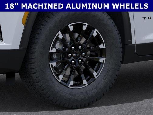 Polar White Tricoat 2026 Chevrolet Traverse AWD Z71