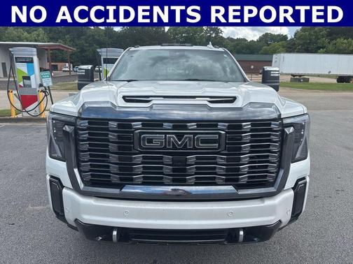 White Frost Tricoat 2024 GMC Sierra 3500 Denali