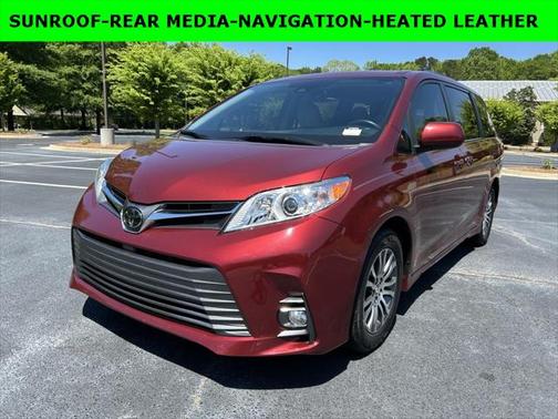 2019 Toyota Sienna Limited Premium