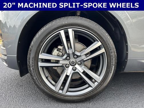 2020 Volvo XC60 T5 Momentum
