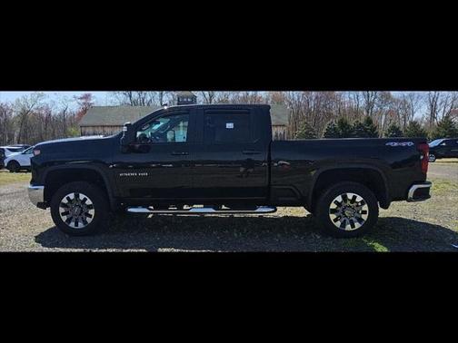 2025 Chevrolet Silverado 2500 LT