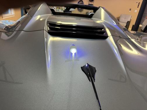 2024 Chevrolet Corvette Stingray w/2LT