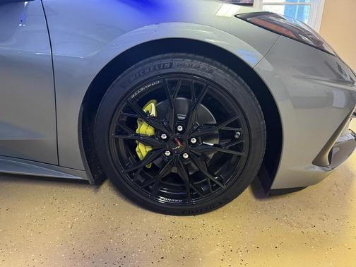 2024 Chevrolet Corvette Stingray w/2LT