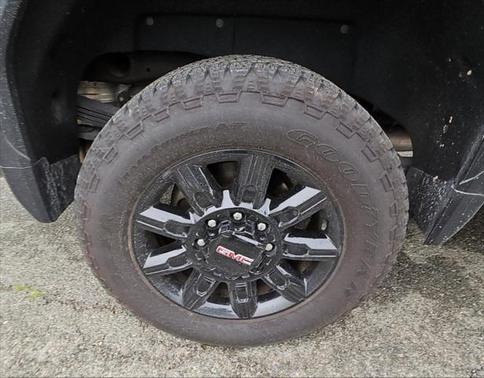 2024 GMC Sierra 2500 AT4