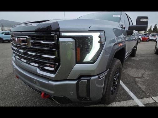 2024 GMC Sierra 2500 AT4