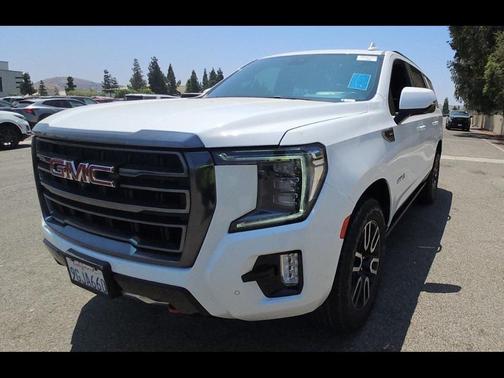 2023 GMC Yukon 4WD AT4