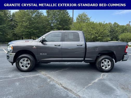 2020 RAM 2500 Big Horn Crew Cab 4X4 6'4' Box