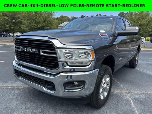 2020 RAM 2500 Big Horn Crew Cab 4X4 6'4' Box