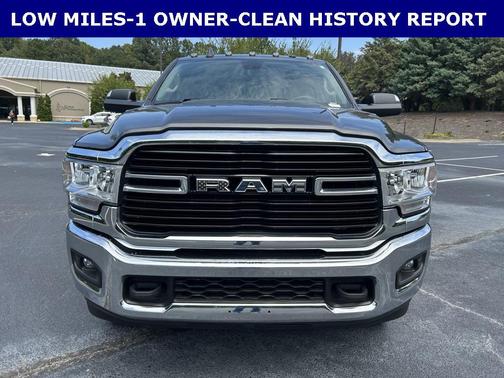 2020 RAM 2500 Big Horn Crew Cab 4X4 6'4' Box