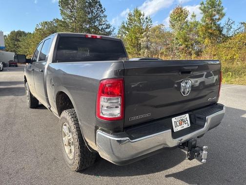 2020 RAM 2500 Big Horn Crew Cab 4X4 6'4' Box