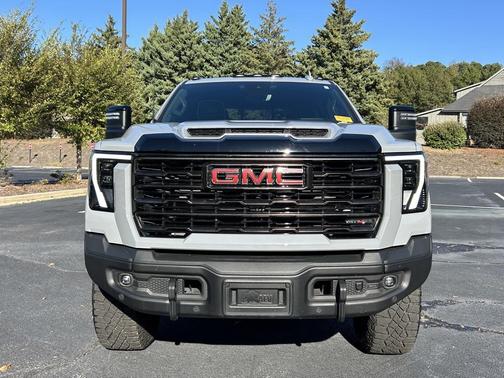2025 GMC Sierra 2500 AT4