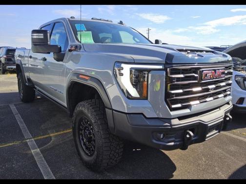 2025 GMC Sierra 2500 AT4