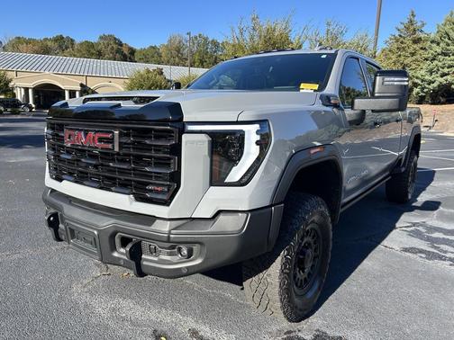2025 GMC Sierra 2500 AT4