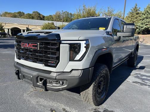 2025 GMC Sierra 2500 AT4