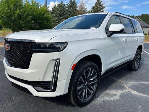 Crystal White Tricoat 2023 Cadillac Escalade Sport Platinum