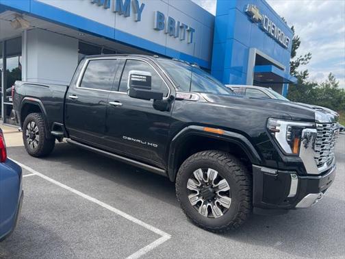 2025 GMC Sierra 2500 Denali
