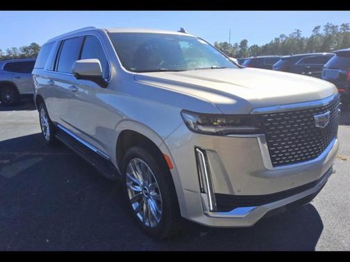 2024 Cadillac Escalade ESV Premium Luxury