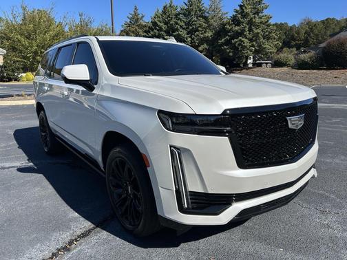 2024 Cadillac Escalade Sport