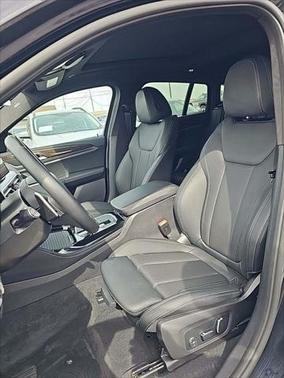 2024 BMW X4 xDrive30i