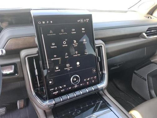 2025 GMC Yukon Denali Ultimate