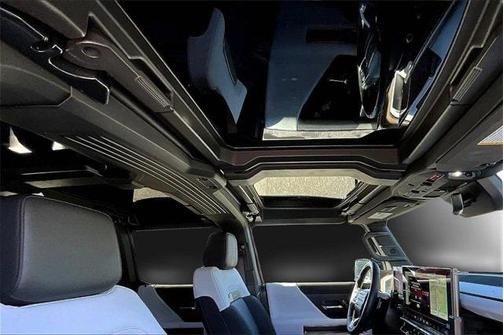 2025 GMC HUMMER EV SUV 2X