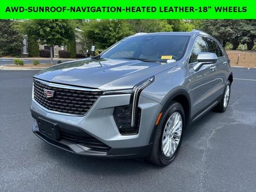 2024 Cadillac XT4 Luxury