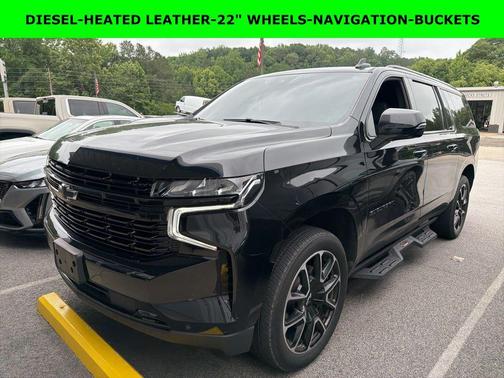 Black 2024 Chevrolet Suburban RST