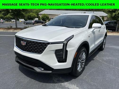 2024 Cadillac XT4 Premium Luxury