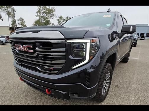 2022 GMC Sierra 1500 AT4