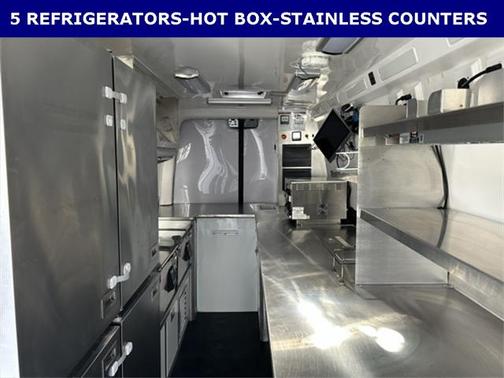 2022 Mercedes-Benz Sprinter 4500 High Roof V6