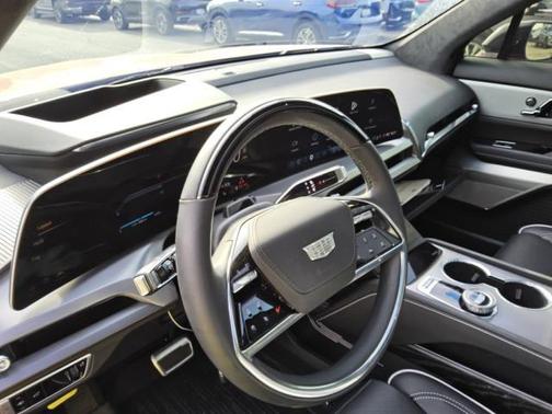 Radiant Red Tintcoat 2026 Cadillac VISTIQ Platinum