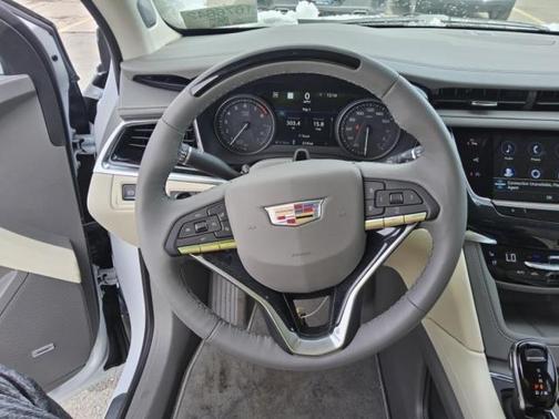 2025 Cadillac XT6 Premium Luxury AWD