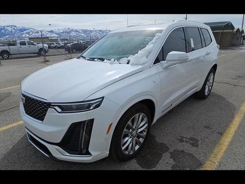 2025 Cadillac XT6 Premium Luxury AWD